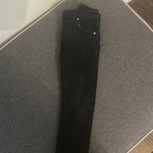 Black Amiri authentic 4t boys worn once